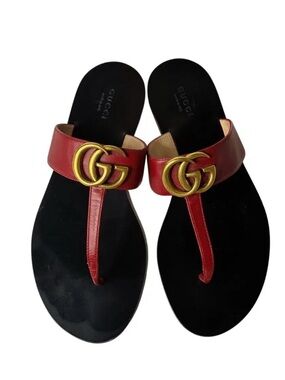Gucci Red Leather GG T-Strap Sandals with Gold Hardware
